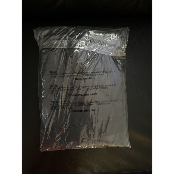 New Taylor Swift The Eras Tour Black Hoodie Official Merch Size Medium *In Hand* - Picture 9 of 9